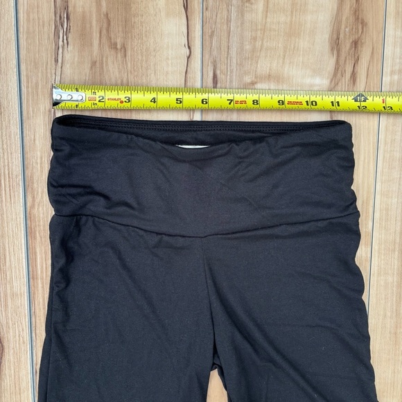 One Step Up Women's Black Biker Shorts Size Small - Picture 3 of 6